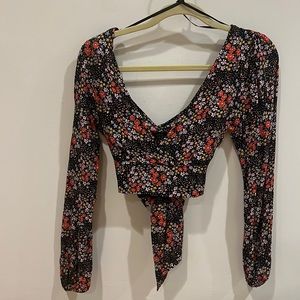F21 - Floral Crop Top with Tie